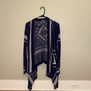 Charlotte Russe tribal print navy blue cardigan medium